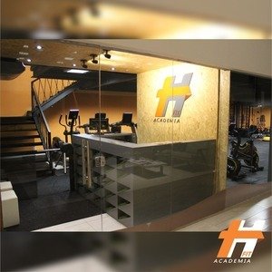 TH Fit Academia