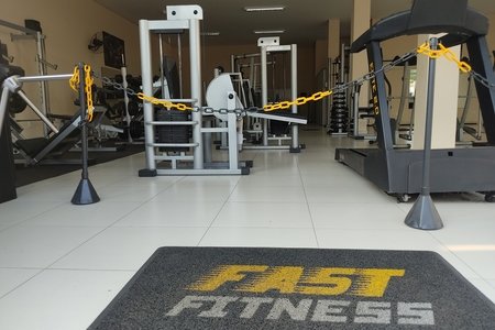 Academia Fast Fitness