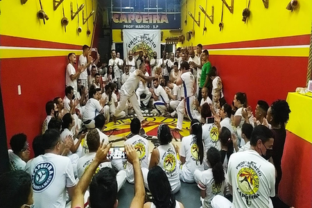 Academia De Capoeira Meu Jeito De Ser