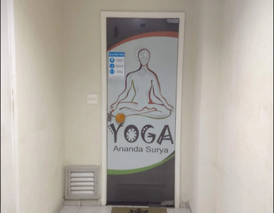Ananda Surya Yoga