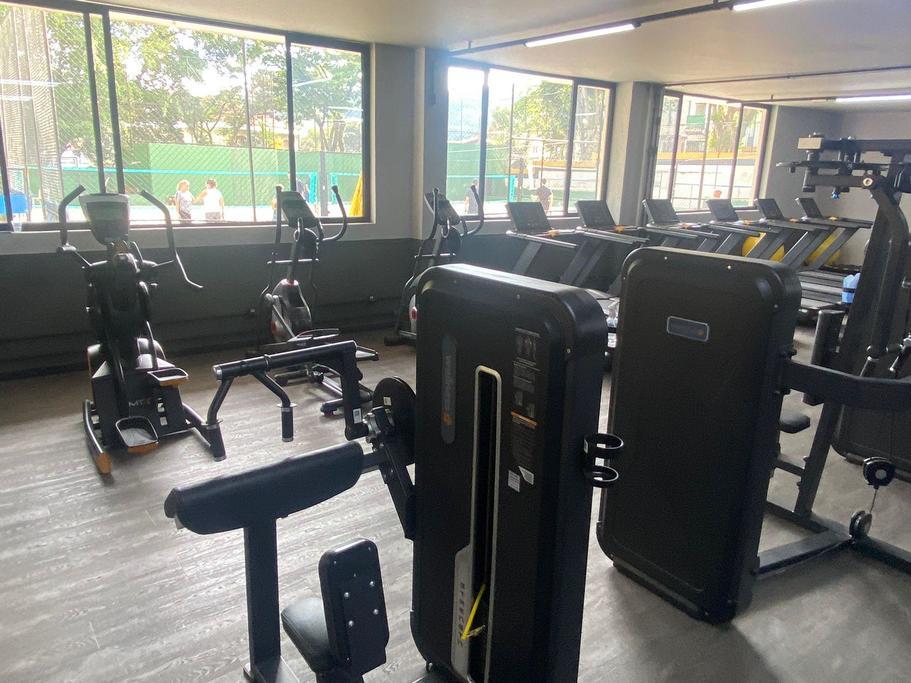 Academia Hype Acre Clube - São Paulo - SP - Rua Água Comprida, 257