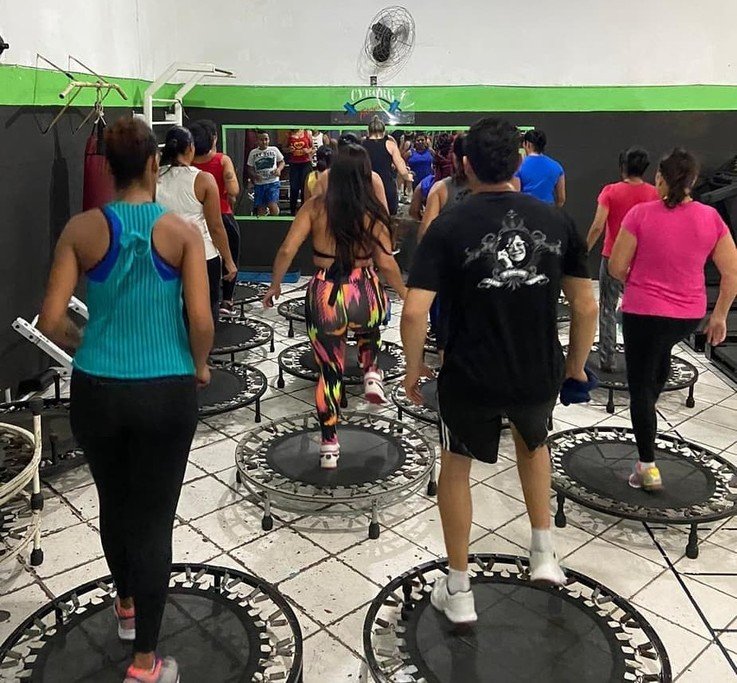 Academia Cyborg Fitness - Vila Helena - São Paulo - SP - Rua Altos do Oiti,  500A