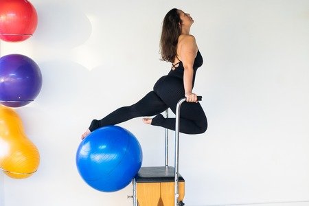 Thaize Andrade: Pilates de alta performance e Fisioterapia integrada