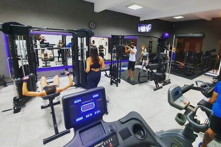 Academia Evolução Fitness - Jardim Paraty - Franca - SP - Avenida