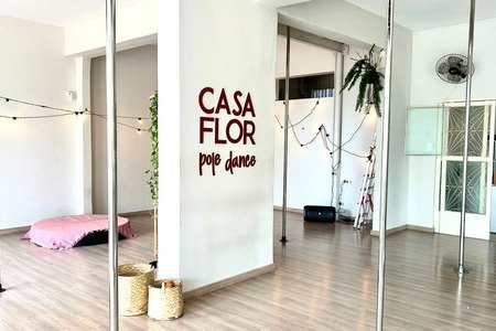 Casa Flor Pole e Dance