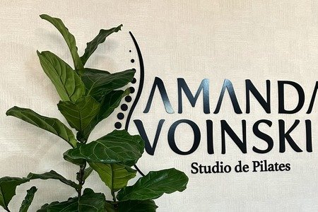 STUDIO PILATES AMANDA VOINSKI